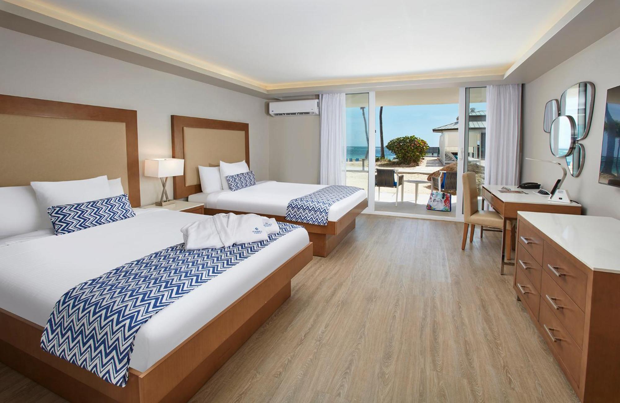 Hotel Oceans At Divi Carina Bay - Adults Only Christiansted Esterno foto